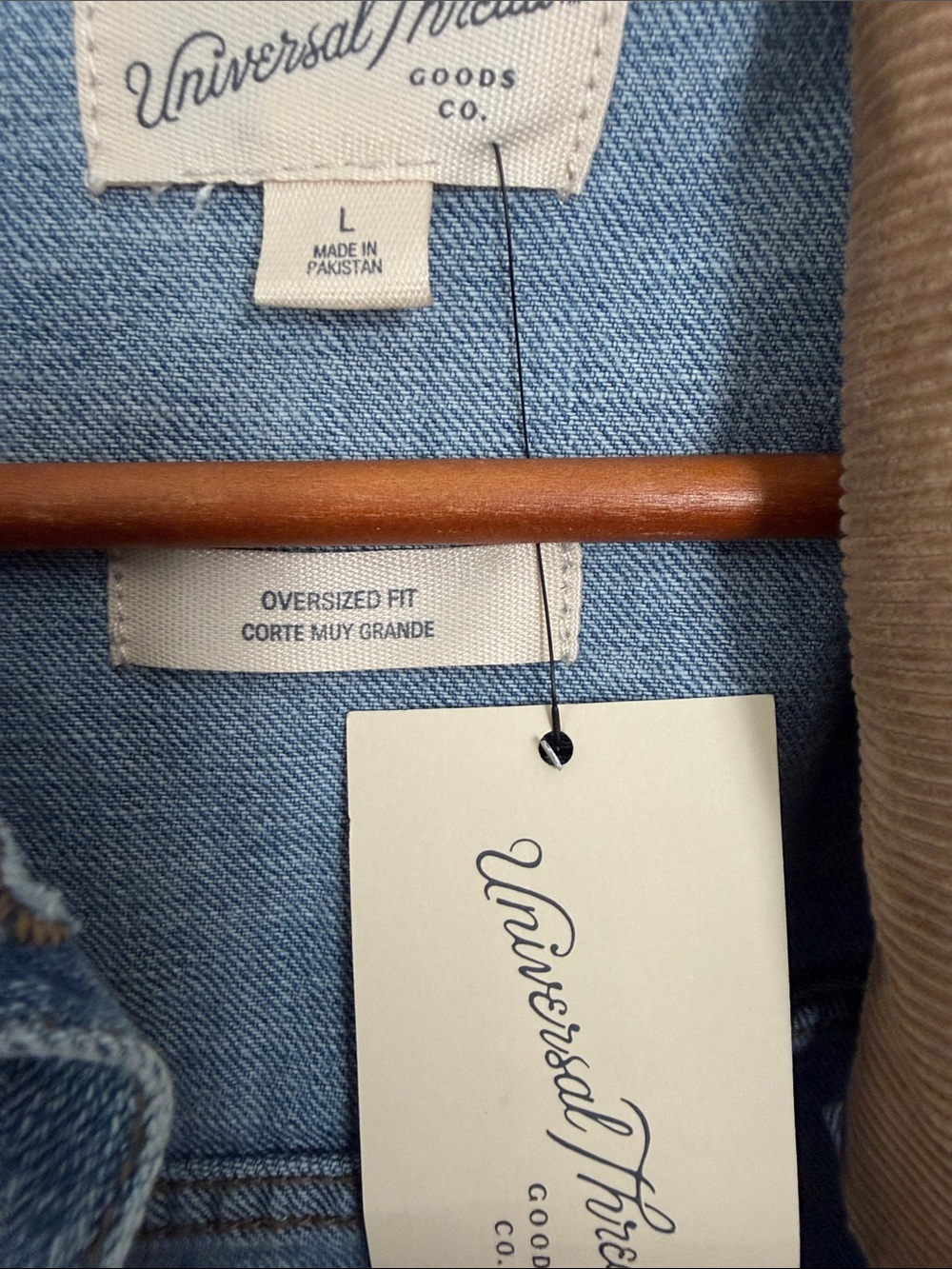 Viral OveraizedUniversal Thread Light Blue Denim Jacket with Tan Corduroy Collar - Picture 5 of 5